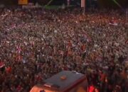 Madness in Belgrade: 70,000 people cheer for Serbian medals with Djokovic and Jokic in the lead