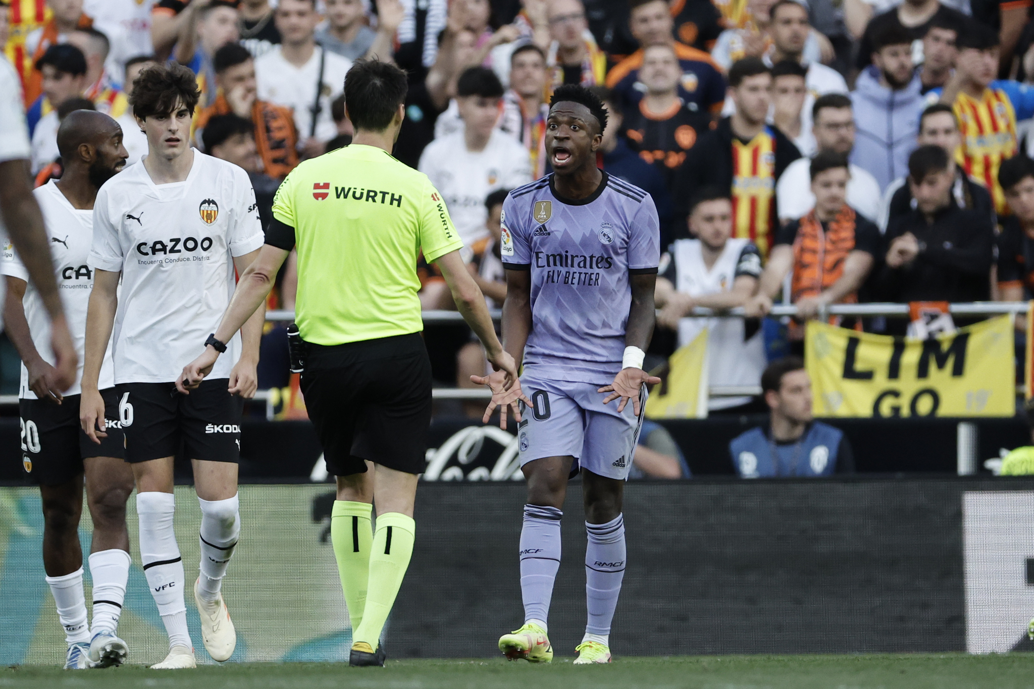 Vinicius during the match in mastala